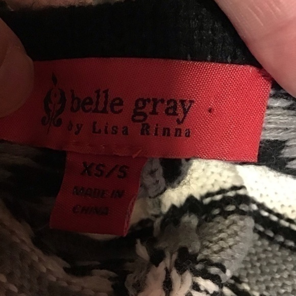 Southwest vibes oversized poncho sweater - Picture 3 of 10